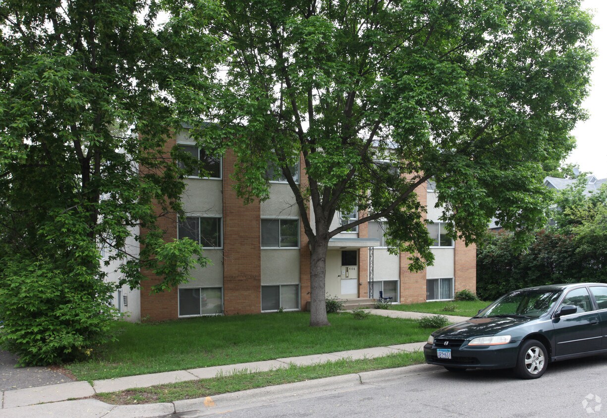 4108 31st St W, Saint Louis Park, MN 55416 Apartments in Saint Louis Park, MN