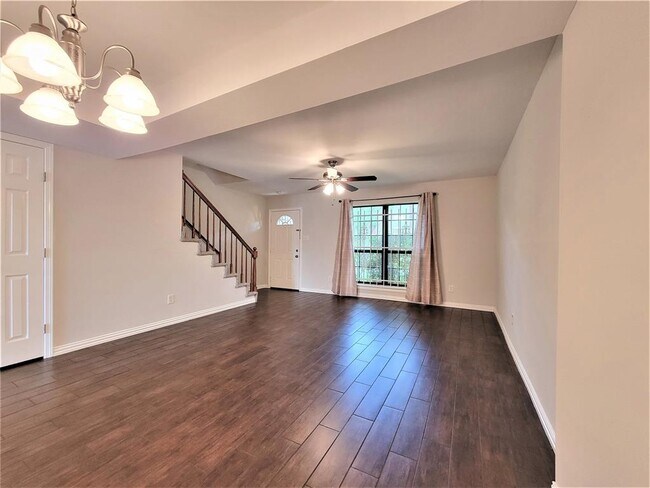 Building Photo - 6653 Wanda Ln
