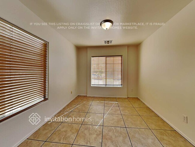 Building Photo - 1602 W Alta Vista Rd