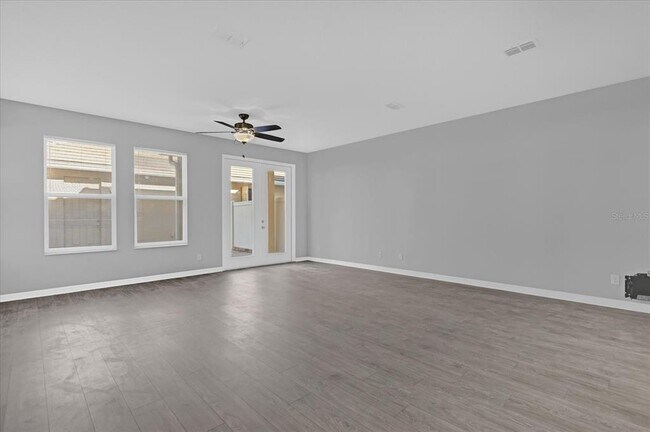 Foto del edificio - 11267 Grander Dr