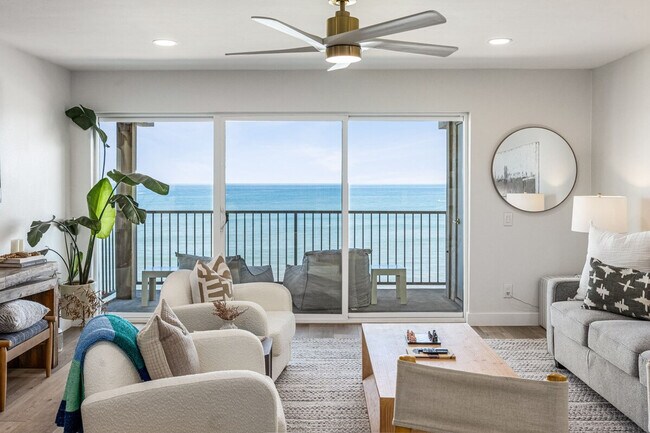 Building Photo - 150 S Shore Dr