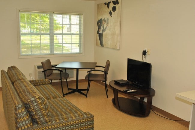 Living Area - Oliver Crossing