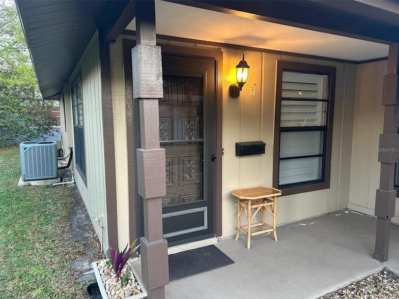 Photo - 1980 Tahitian Place Unit 31