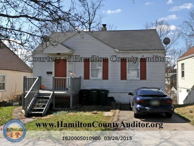 Building Photo - Great house on dead end street - Covedale gem