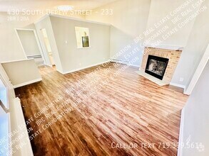 Building Photo - 430 S Depew St