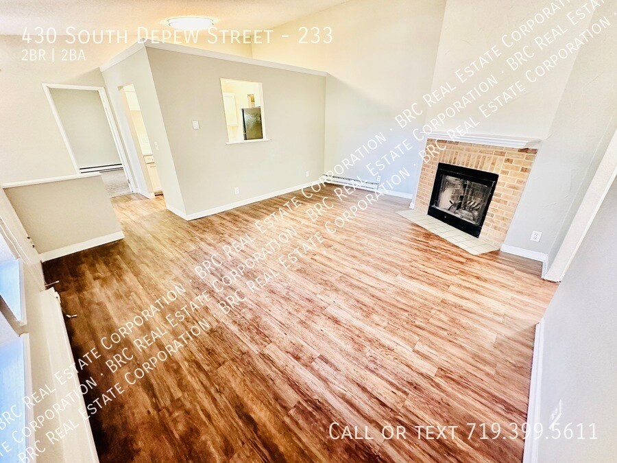 Primary Photo - 430 S Depew St
