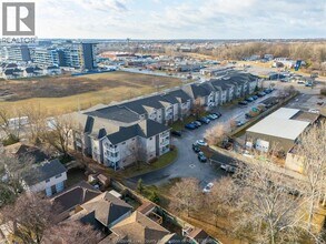 Building Photo - 1390 Lauzon Rd