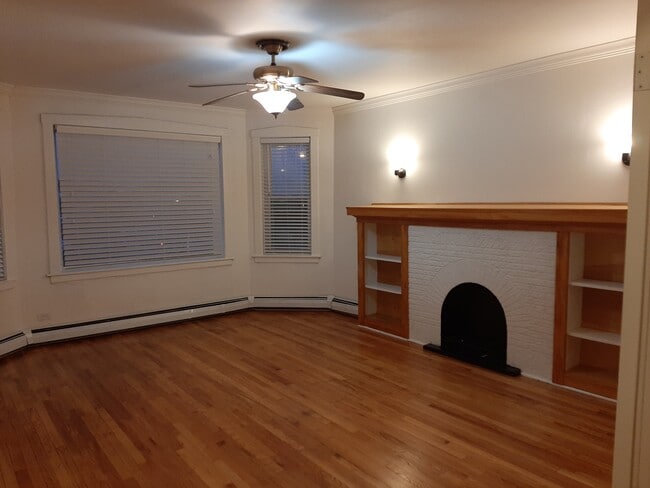 Building Photo - 4937 W Lexington St