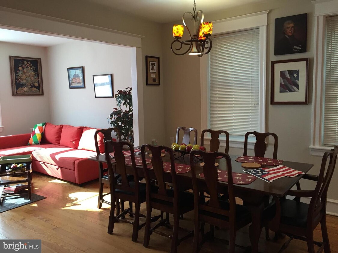 Foto principal - 527 S 7th St