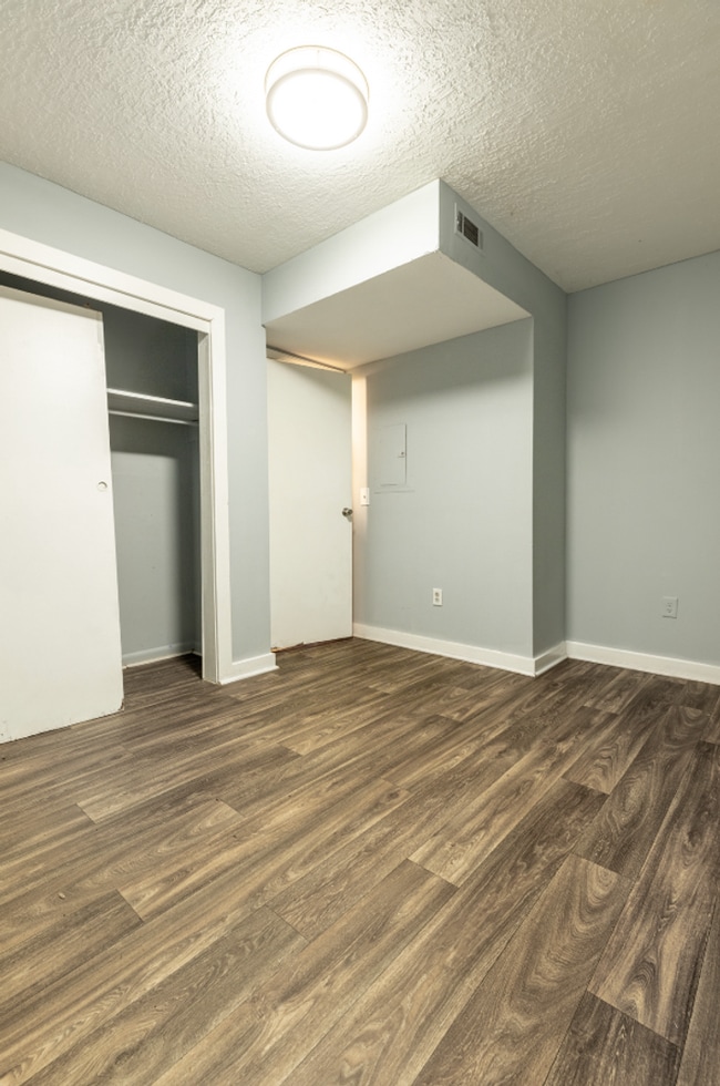 Building Photo - 1826 Leland St