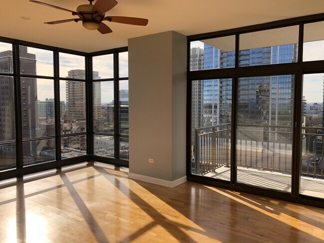 Foto del edificio - 1322 S Prairie Ave