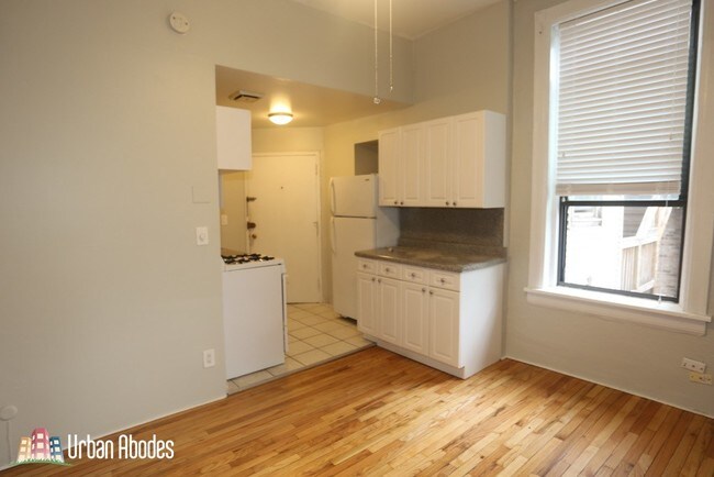 Foto del edificio - 959 W Webster Ave