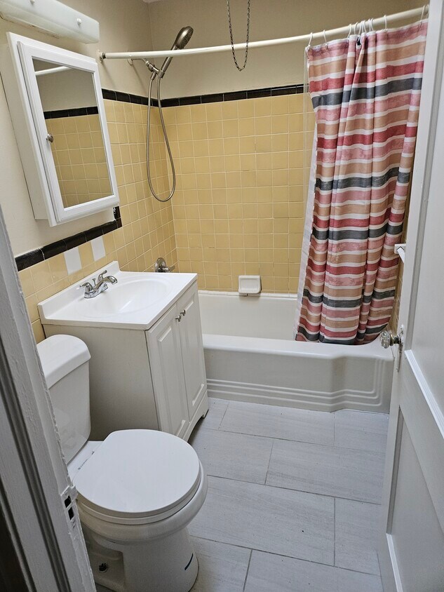 Foto del edificio - 7952 Provident St