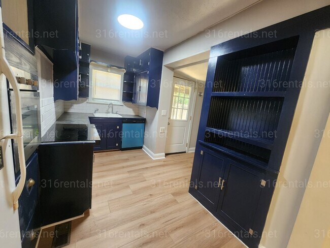 Foto del edificio - 3434 E 9th St N