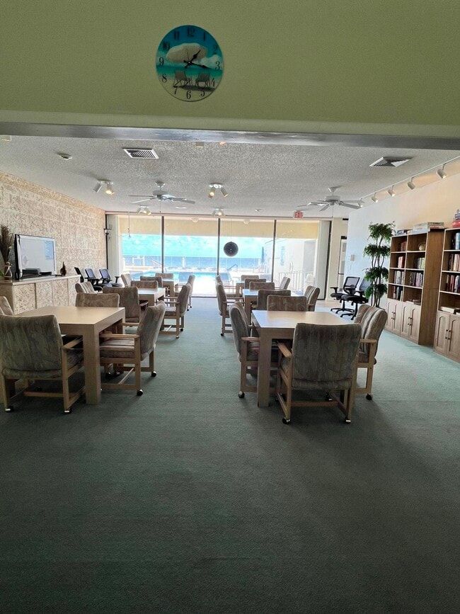 Building Photo - 3540 S Ocean Blvd