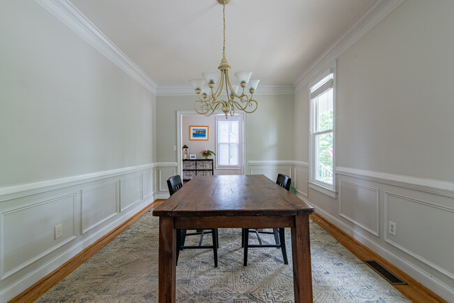 Formal dining room - 1029 Longley Ave NW
