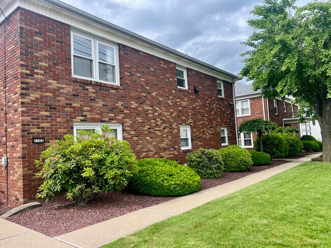Foto del edificio - 2722 Pittston Ave