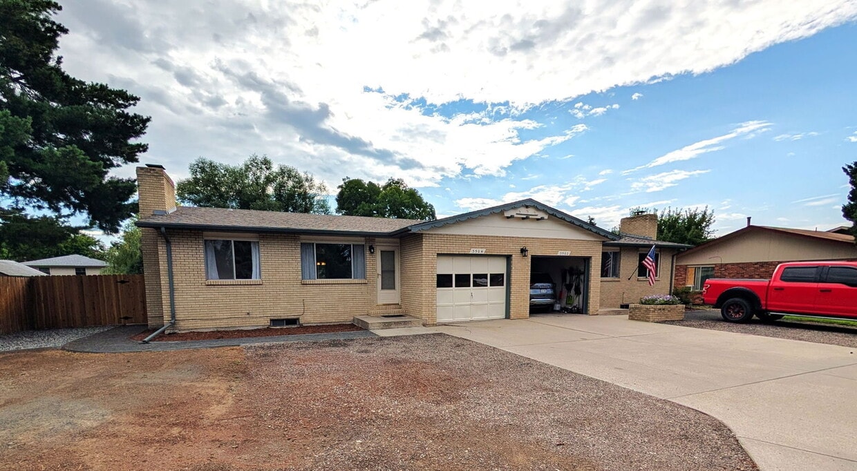 Primary Photo - 3504 N Taft Ave