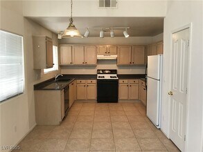 Building Photo - 2064 Lipari Ct