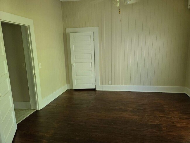 Bedroom - 919 Elm St