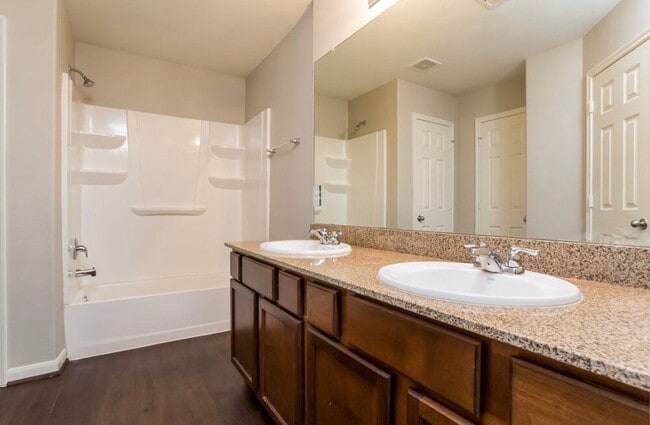 Building Photo - 21818 Octavia Way