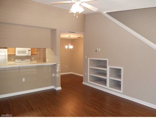 Building Photo - 3 br, 3 bath Townhome - 591 Fulton Road 1