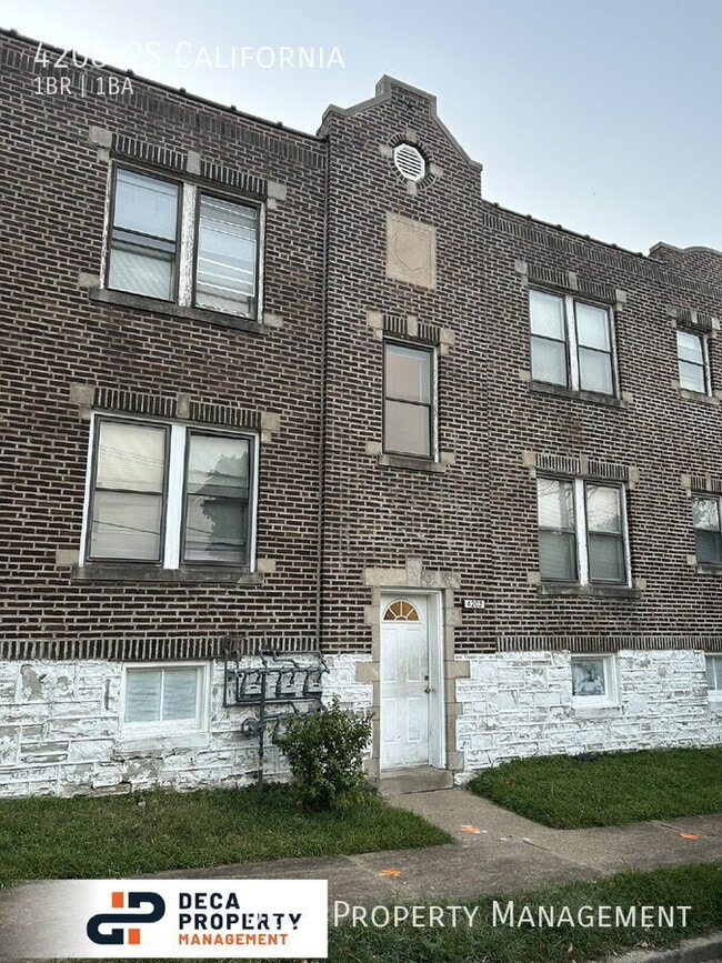 Building Photo - 4208-2S California-