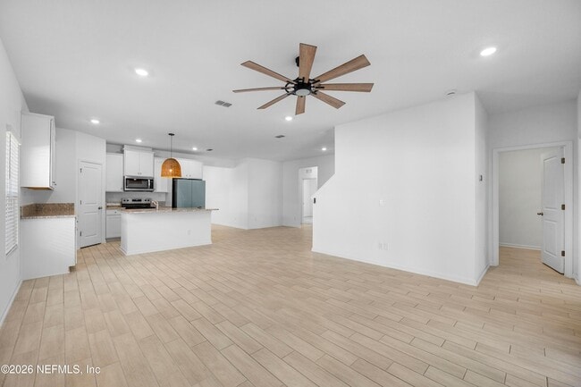 Building Photo - 3239 Golden Eye Dr