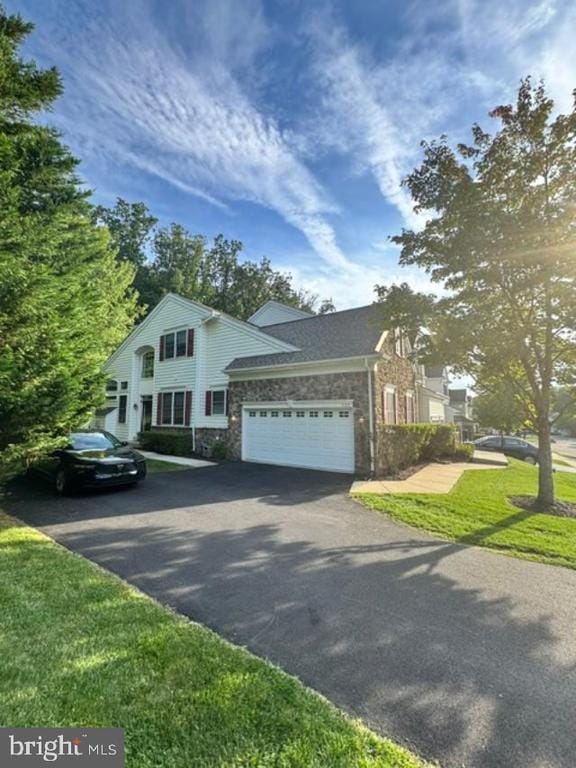 Building Photo - 122 Whiteland Hills Cir