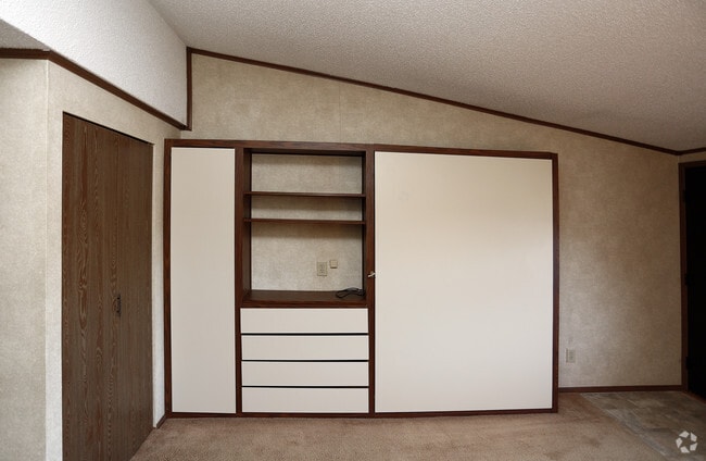 Living Area - Brunswick Apartments