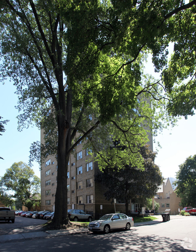 Building Photo - Mallory Towers