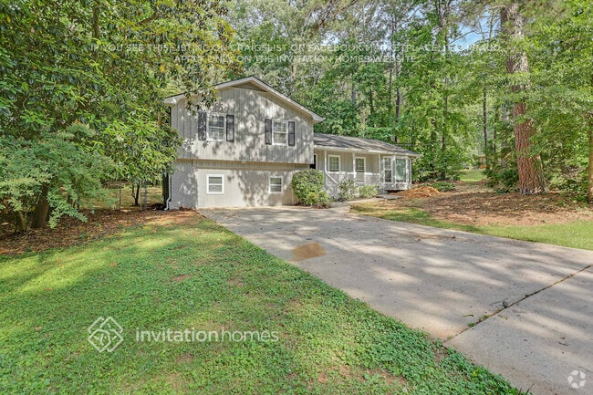 Building Photo - 643 Jason Ct