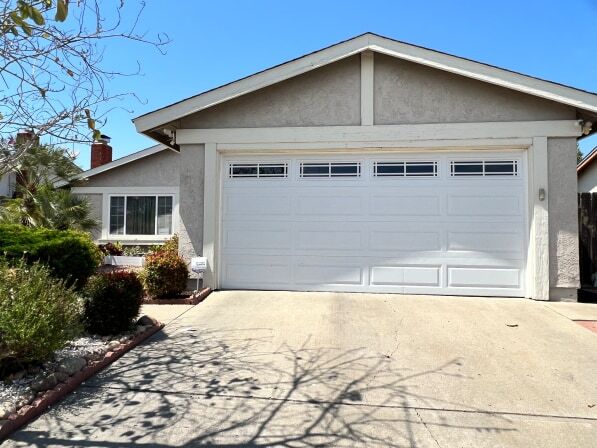 Building Photo - 8140 Valdosta Ave