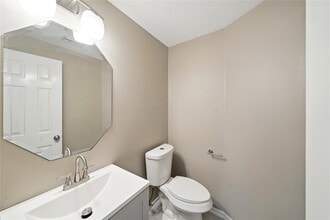 Building Photo - 3119 Waters Way Dr