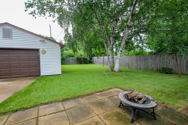 Backyard - 3645 Richard St