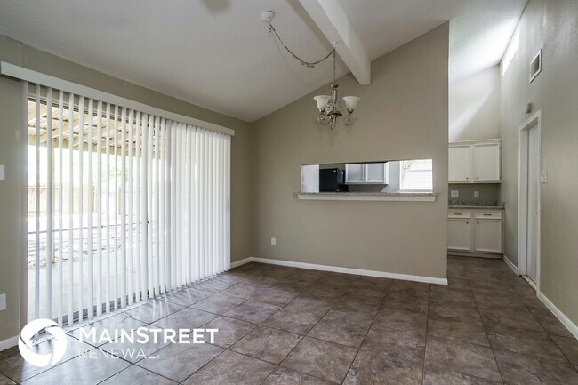 Building Photo - 24111 Spring Gum Dr