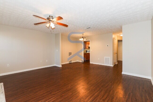 Foto del edificio - Suburban Serenity, Atlanta Proximity – Elegant 2BR/2.5BA in Wellington Chase