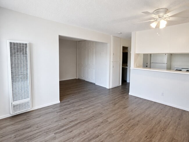 Photo - 1132 Wilmington Blvd (Los Angeles, CA) Apartment