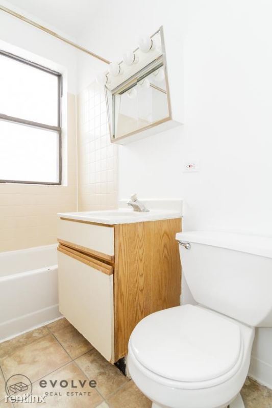 Foto del edificio - 1520 N Kedzie Ave