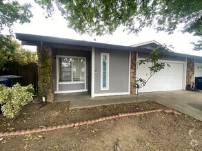 Building Photo - 6868 Barbara Lee Cir