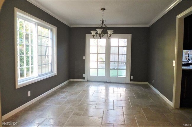 Building Photo - 4 br, 2.5 bath House - 18378 Mount Cherie Cir