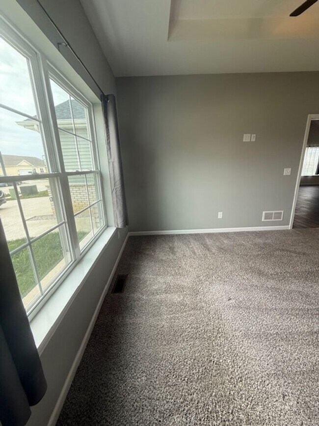 Foto del edificio - Charming 3-bedroom/2-bathroom single famil...