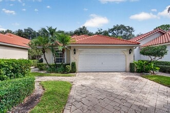 Building Photo - 5225 Brookview Dr