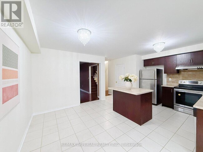 Photo du bâtiment - 2178 Fiddlers Way