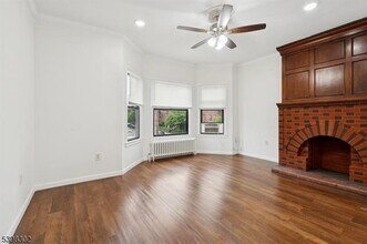 Building Photo - 350 Arlington Ave