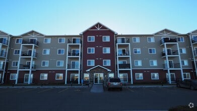 Building Photo - Trilogy East
