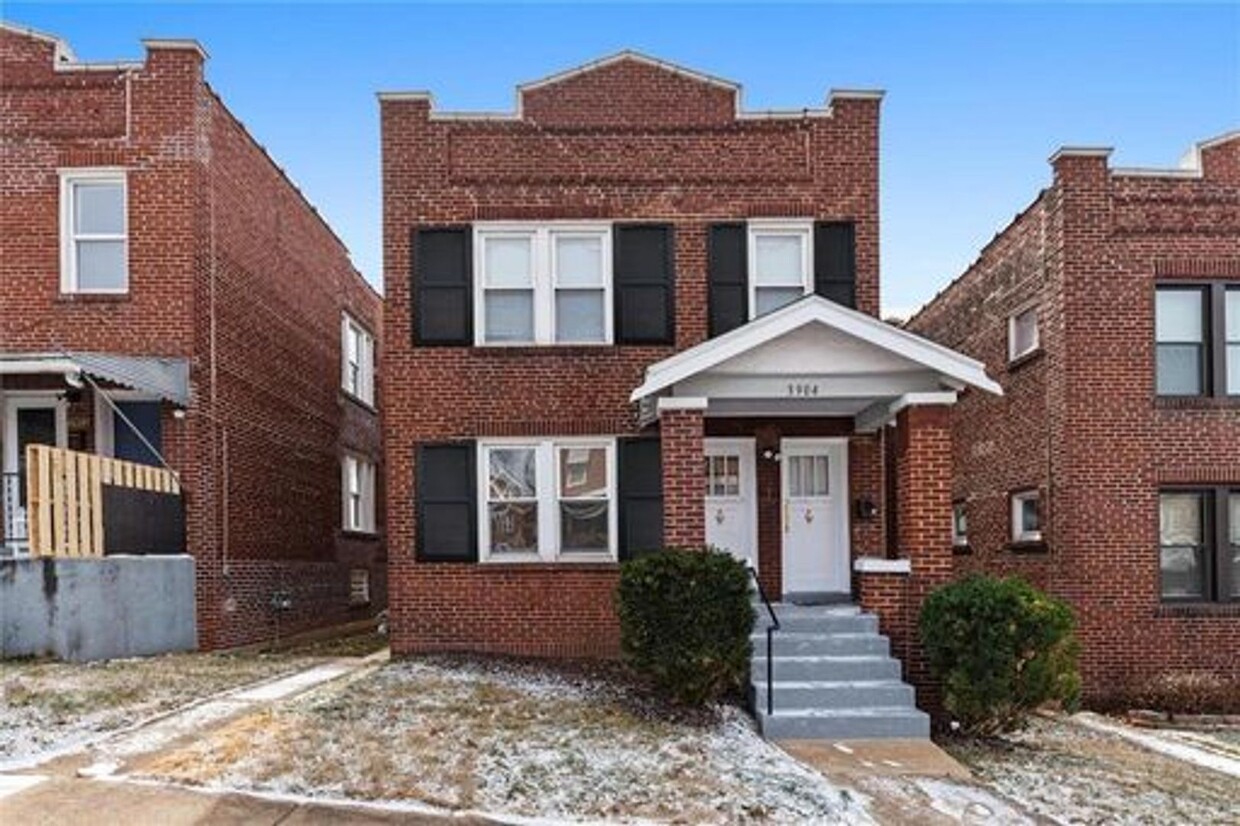 Primary Photo - 3904 Miami St
