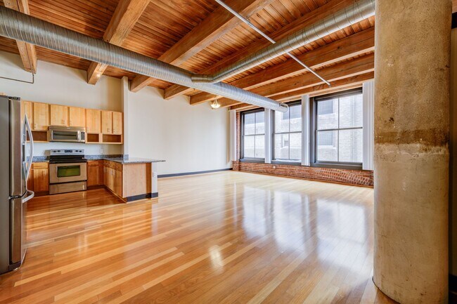 Foto del edificio - 1113 Washington Ave