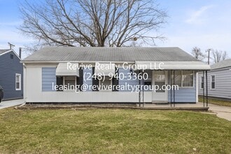 Building Photo - 25630 Tecla Ave