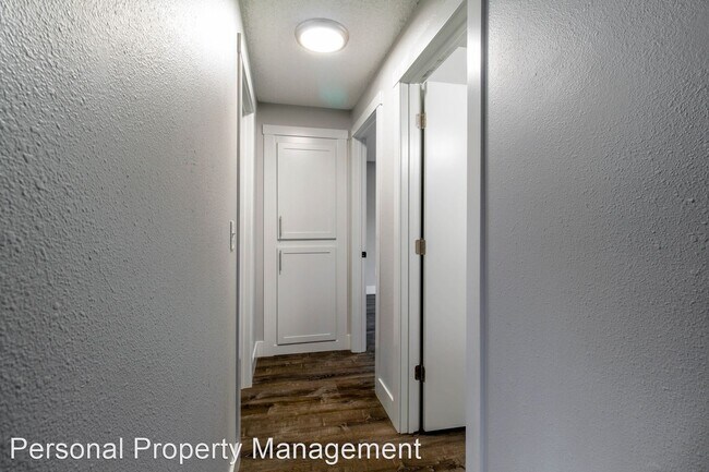 Foto del edificio - 2 br, 1 bath House - 1420 NE 142nd Ave